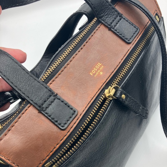 Fossil Black and Gold Satchel - Picture 9 of 10